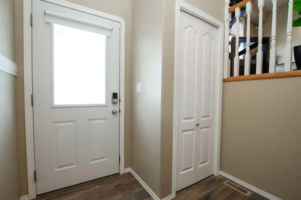 13 Kenny Close