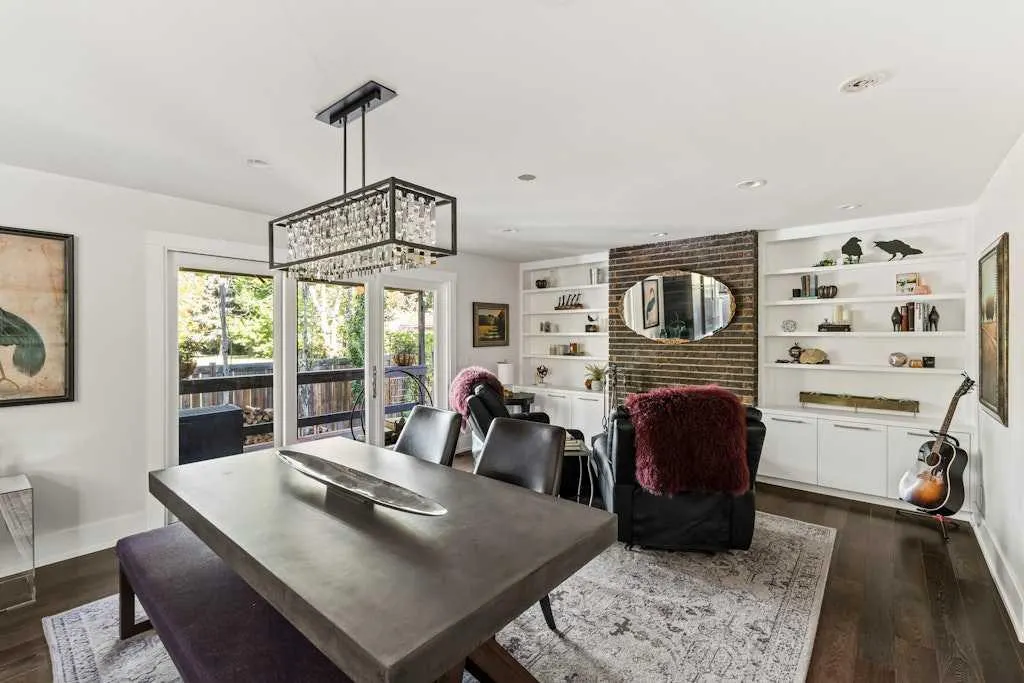 410 Elbow Park Lane SW