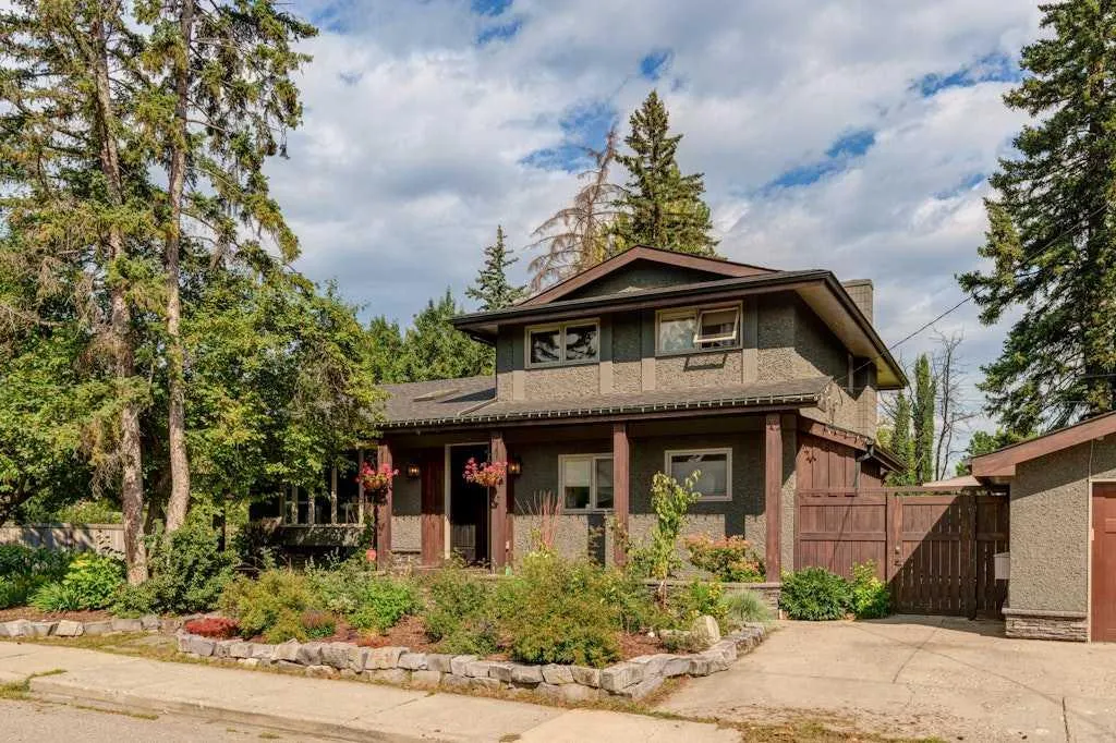 410 Elbow Park Lane SW