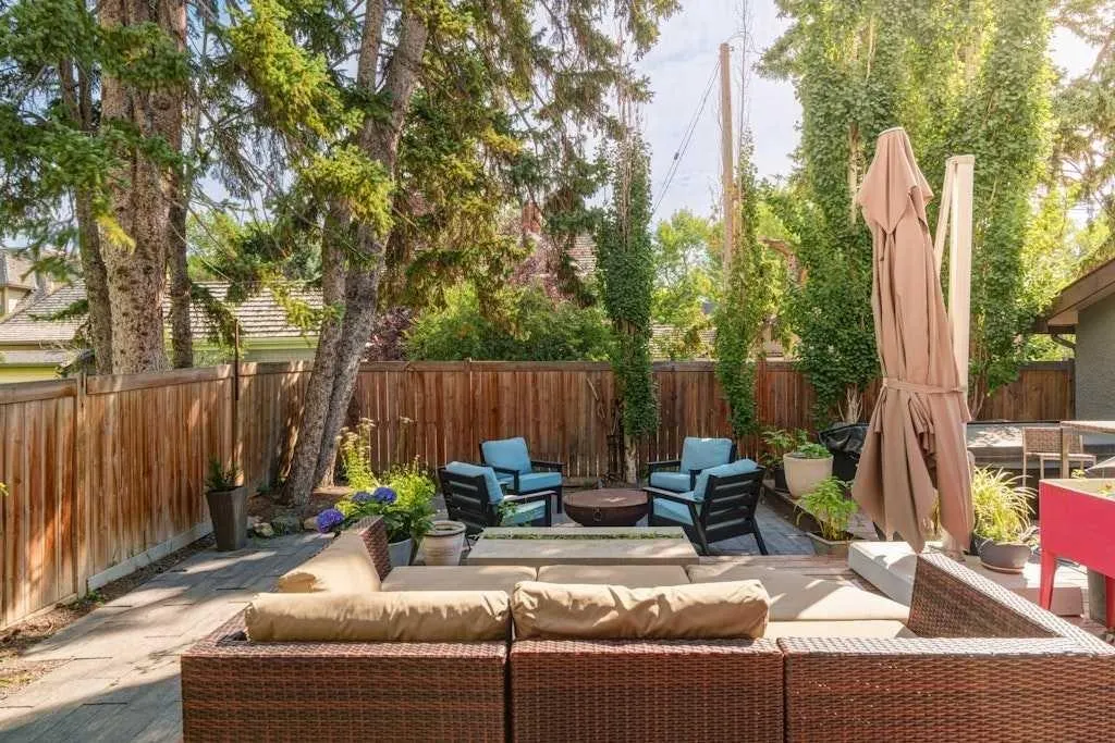 410 Elbow Park Lane SW