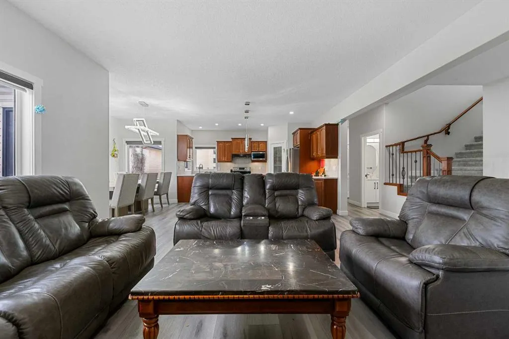 280 Windermere Drive