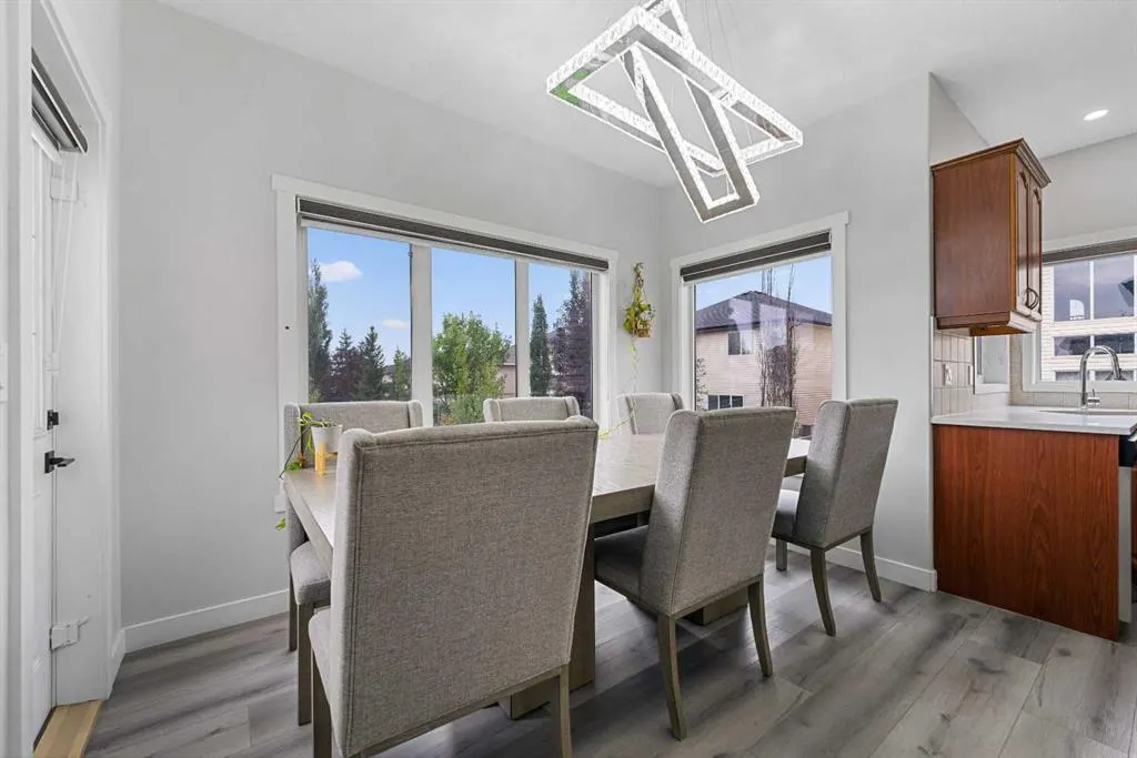 280 Windermere Drive