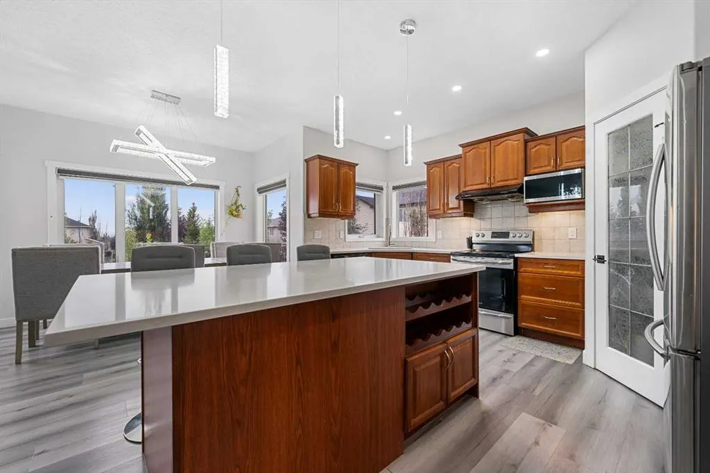 280 Windermere Drive