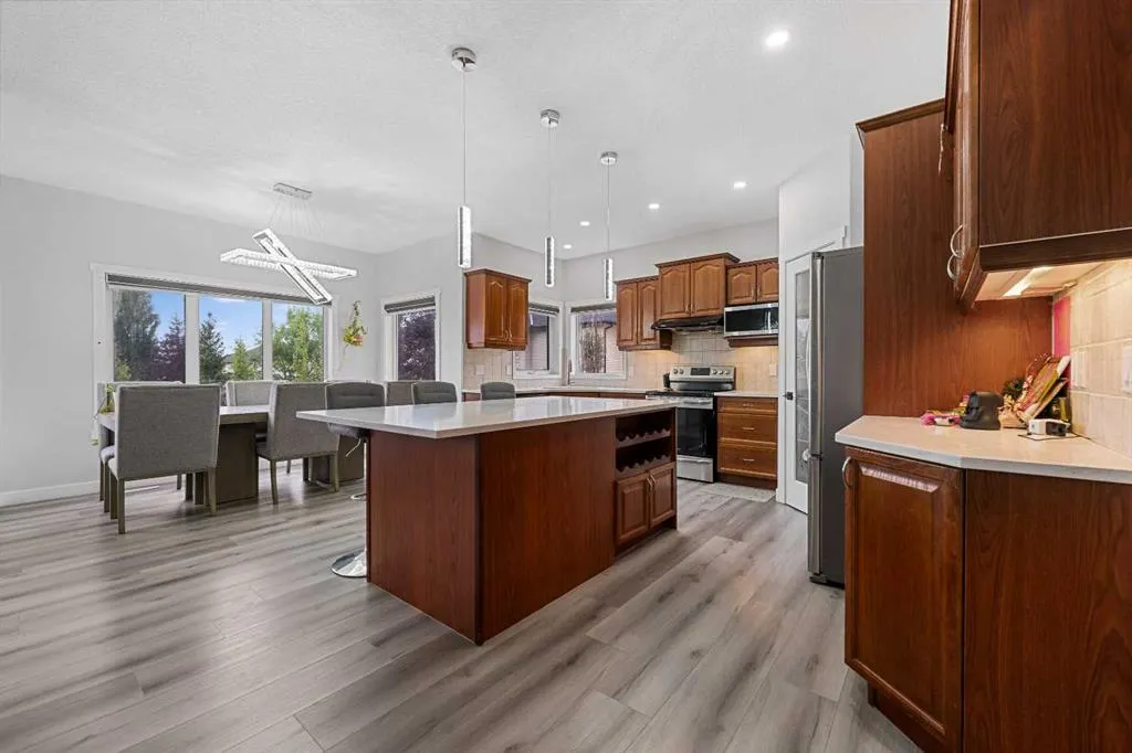 280 Windermere Drive
