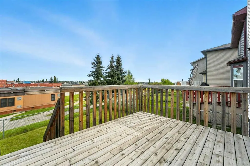 26 Bridlewood Way SW