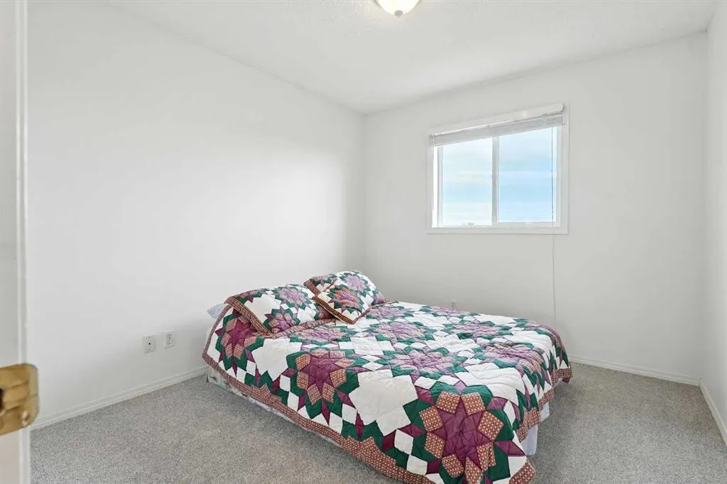 26 Bridlewood Way SW