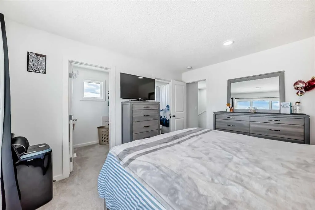 197 Belmont Drive SW