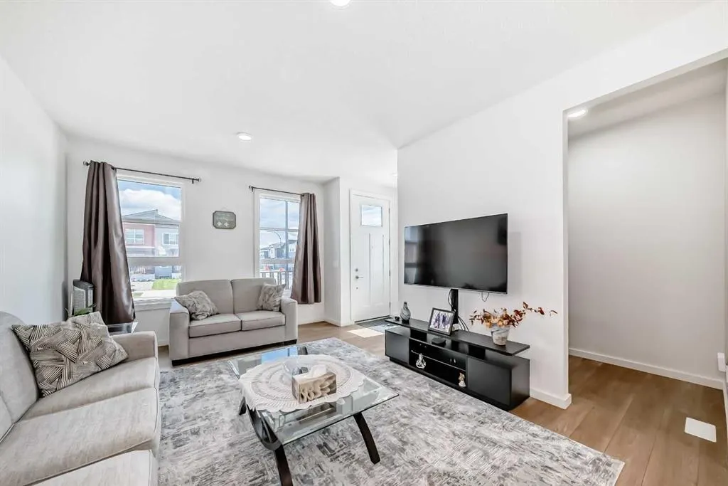 197 Belmont Drive SW