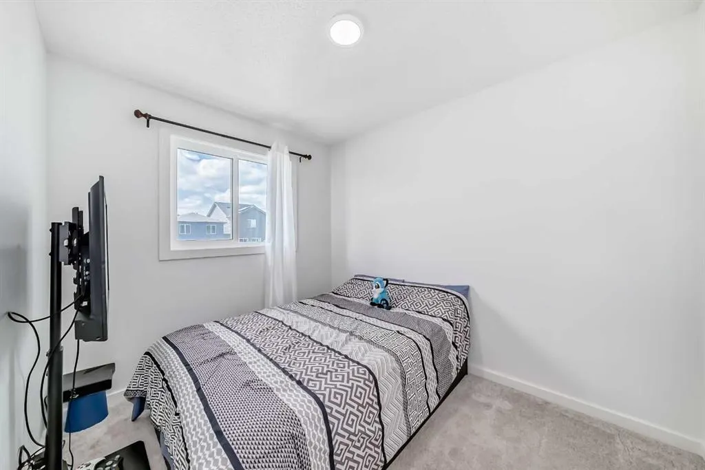 197 Belmont Drive SW