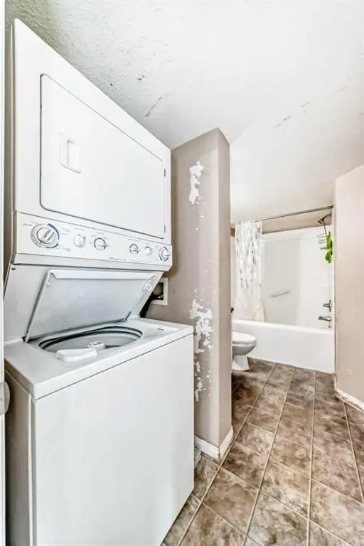 2000 Applevillage Court SE, #411