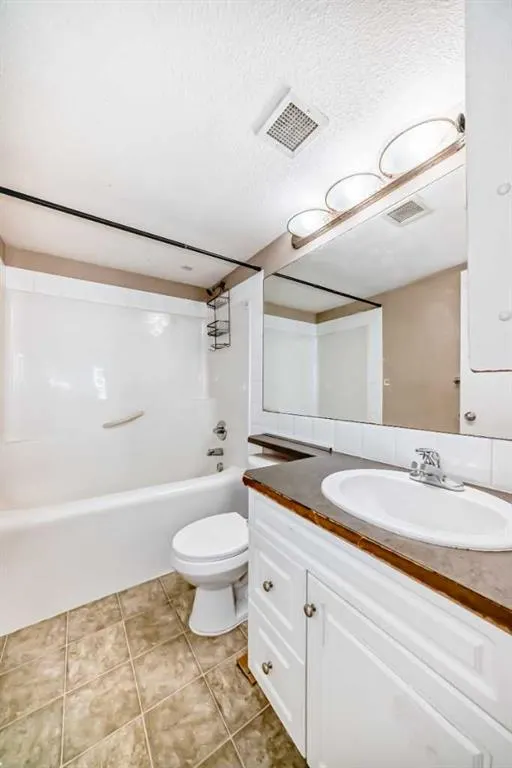 2000 Applevillage Court SE, #411