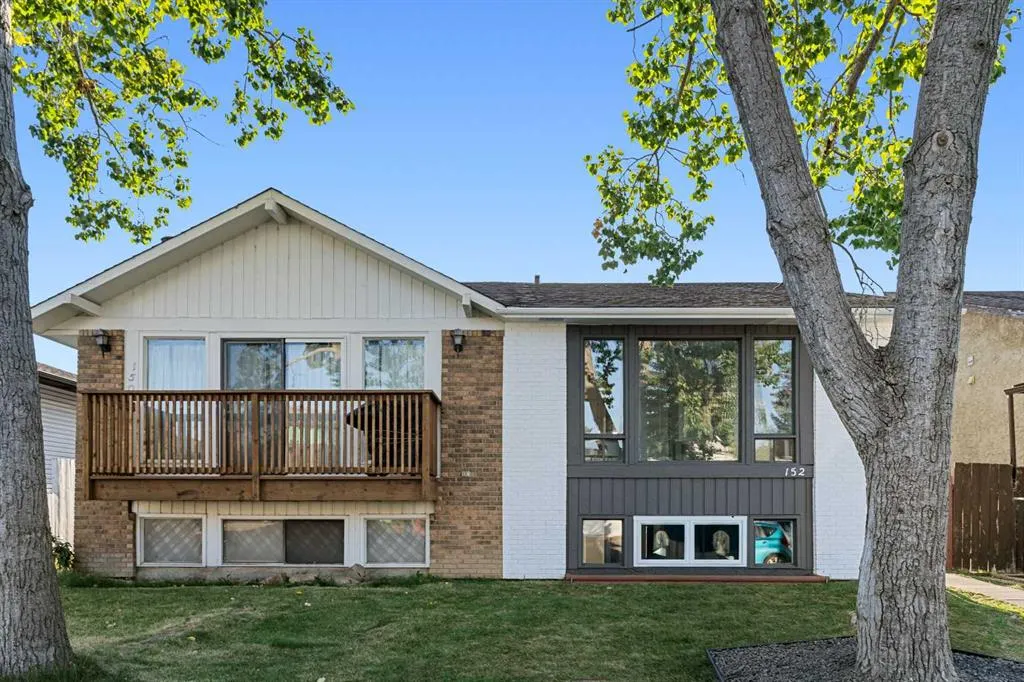 152 Castlebrook Rise NE