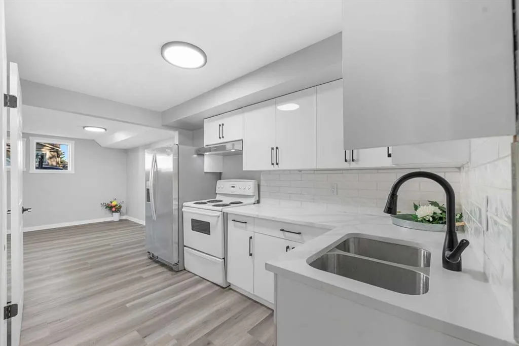 152 Castlebrook Rise NE