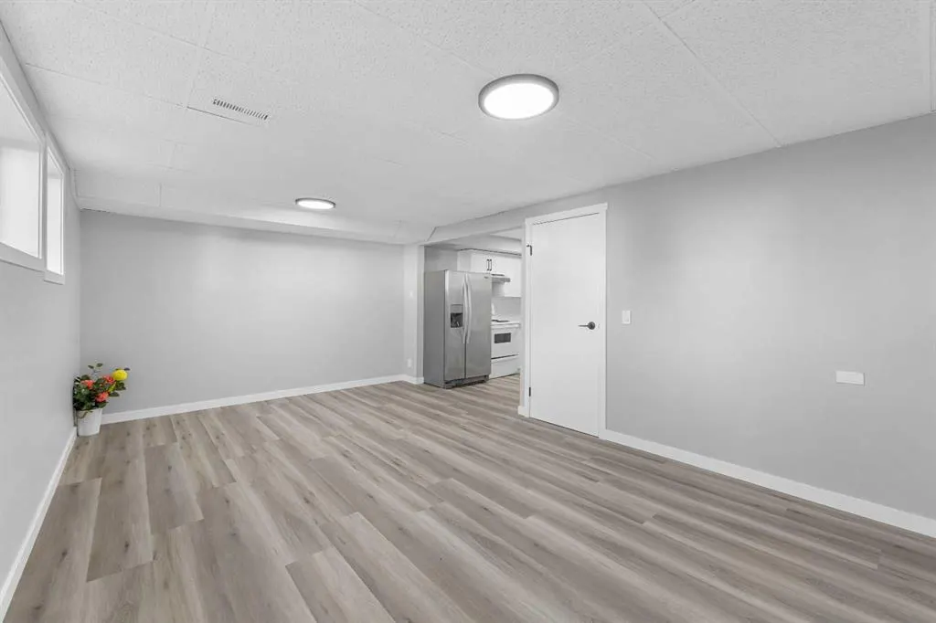 152 Castlebrook Rise NE