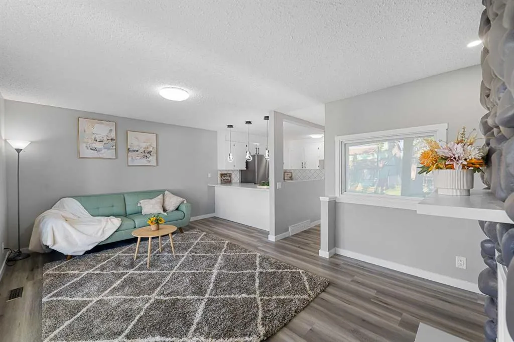 152 Castlebrook Rise NE
