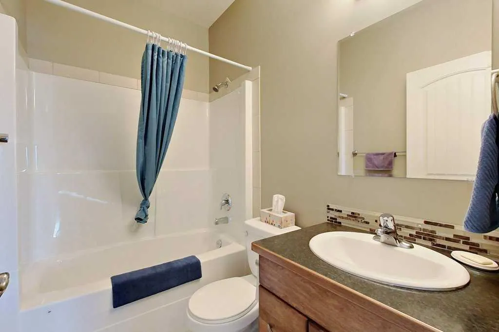 3615 51 Avenue, #304