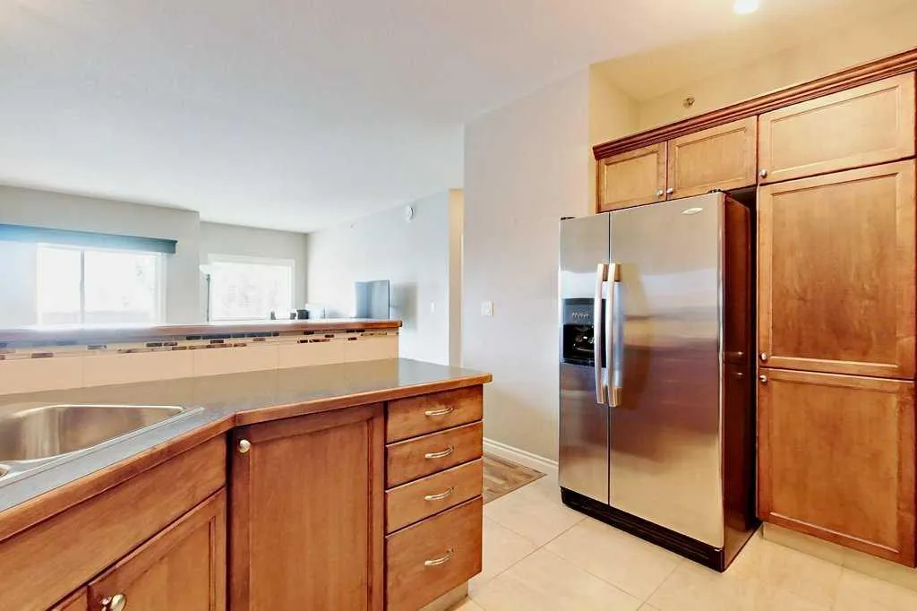 3615 51 Avenue, #304