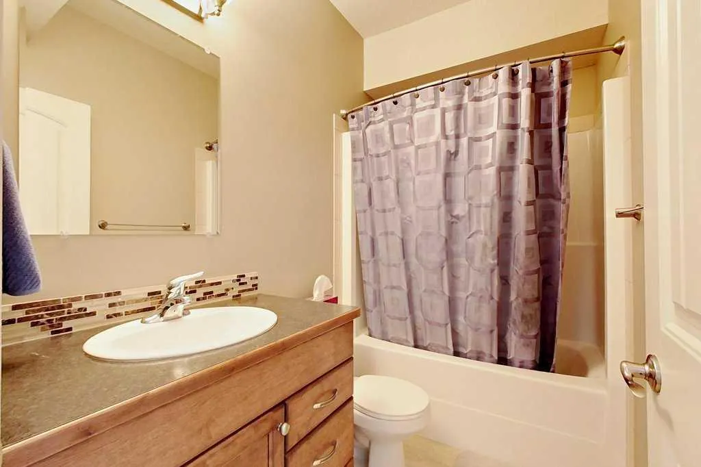 3615 51 Avenue, #304
