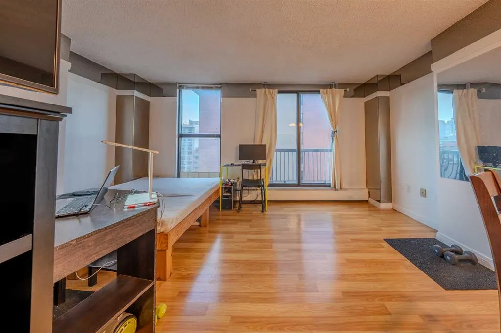 108 3 Avenue SW, #1209