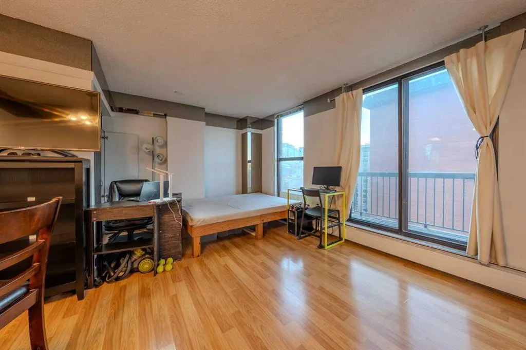 108 3 Avenue SW, #1209