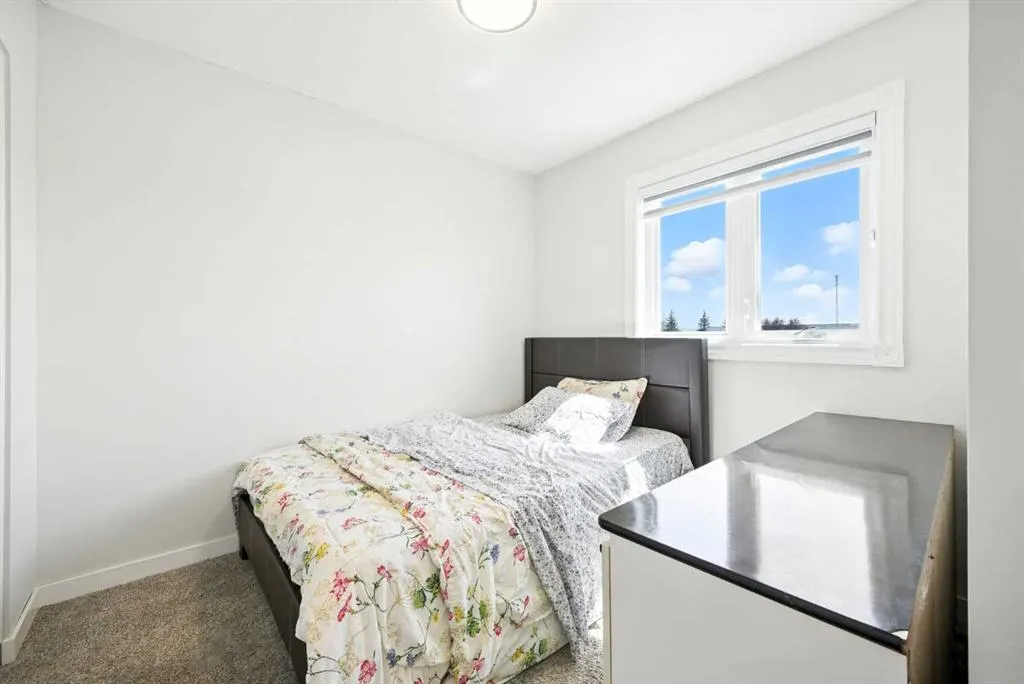 99 Erin Road SE