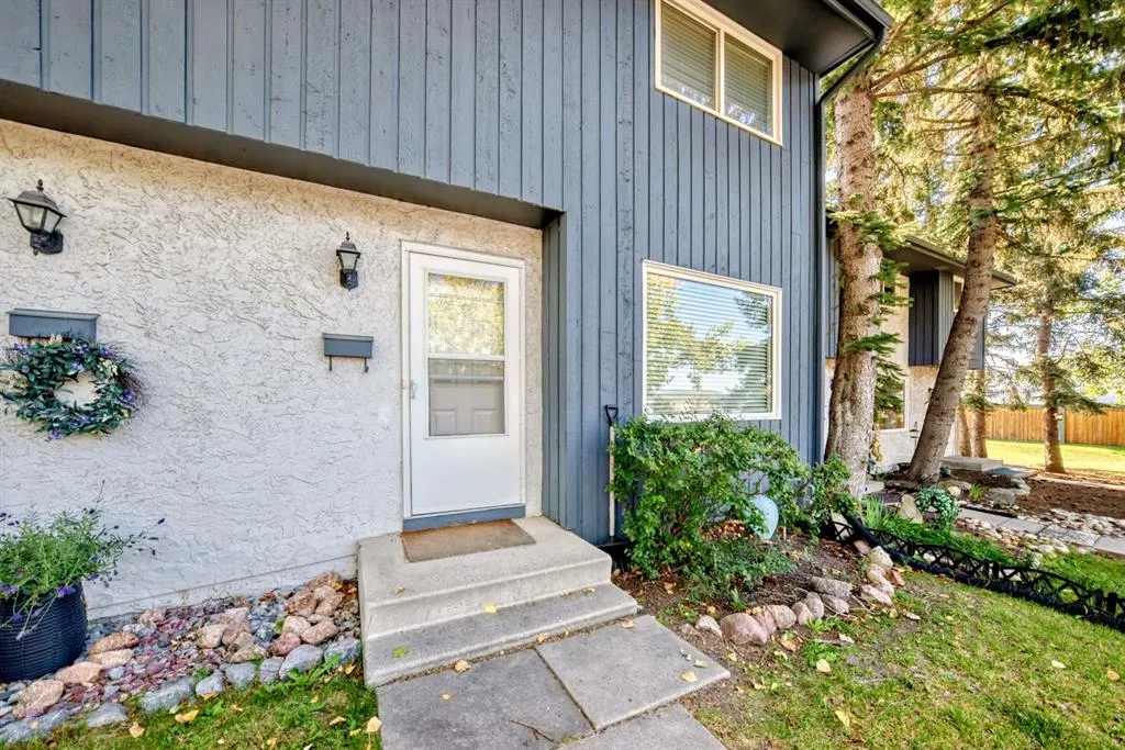 800 Bowcroft Place, #32