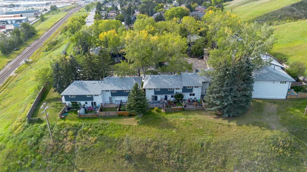 800 Bowcroft Place, #32