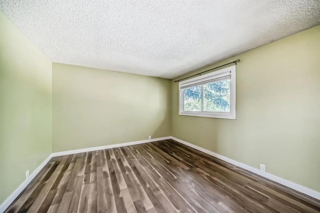 800 Bowcroft Place, #32