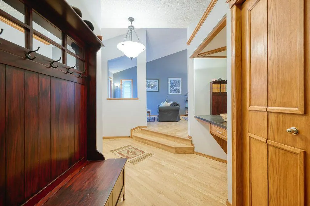 121 Sandpiper Circle NW