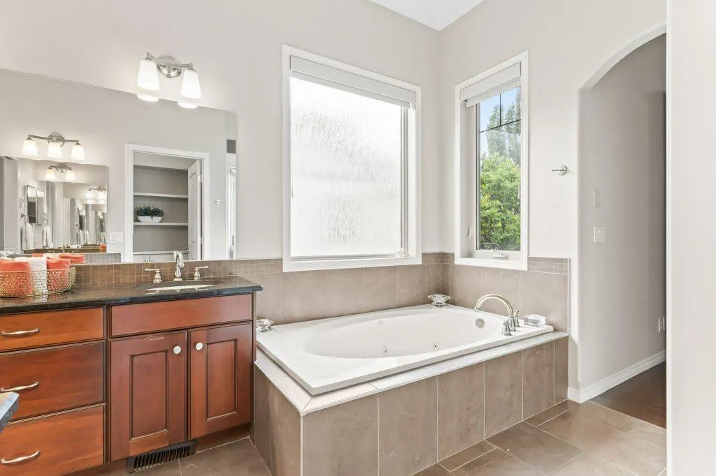 35 Cimarron Estates Way