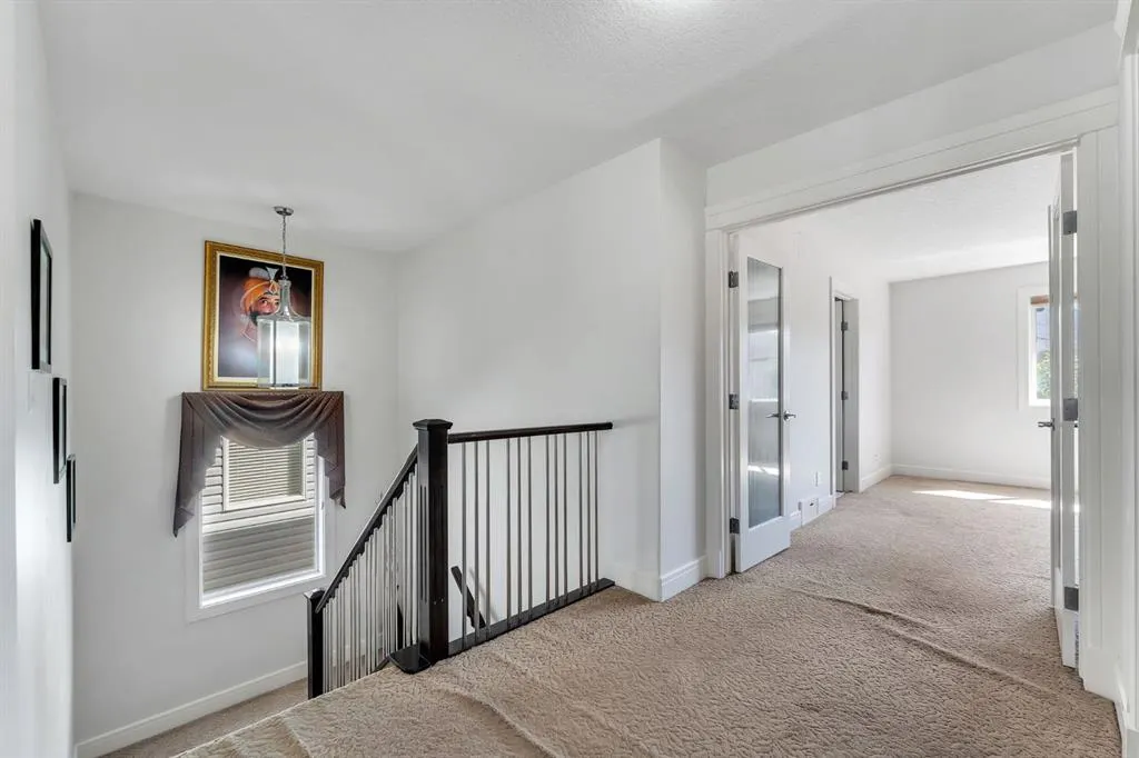 129 saddlelake Grove