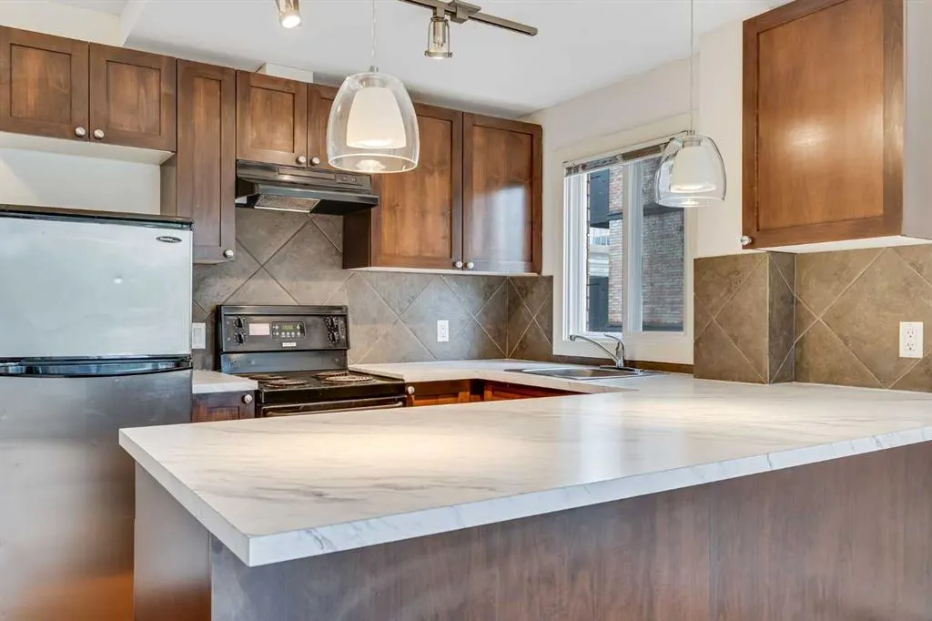 1025 14 Avenue SW, #415