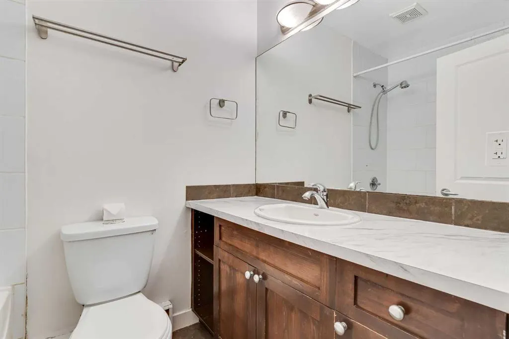 1025 14 Avenue SW, #415