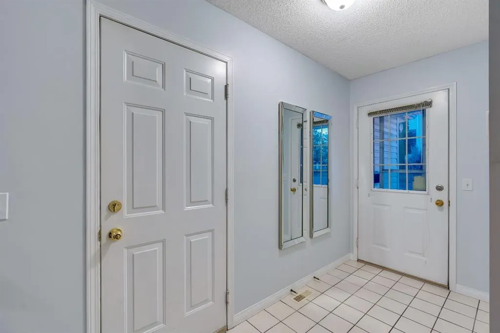 43 Kingsland Villas SW