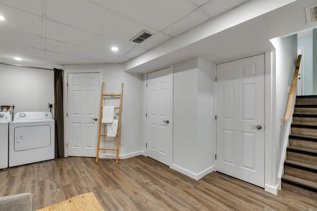 43 Kingsland Villas SW