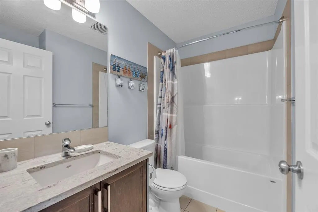 53 Walgrove Rise SE