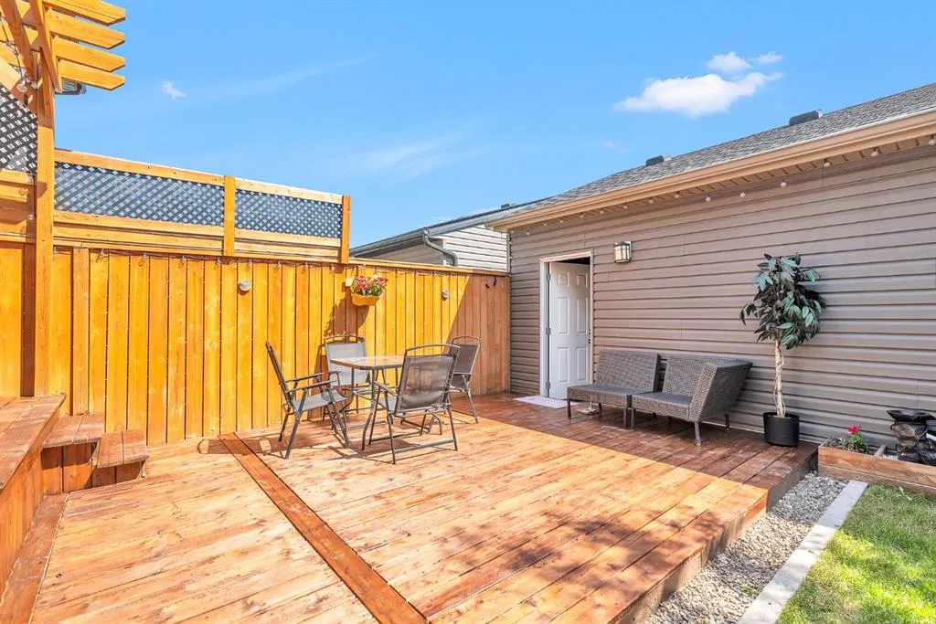 53 Walgrove Rise SE