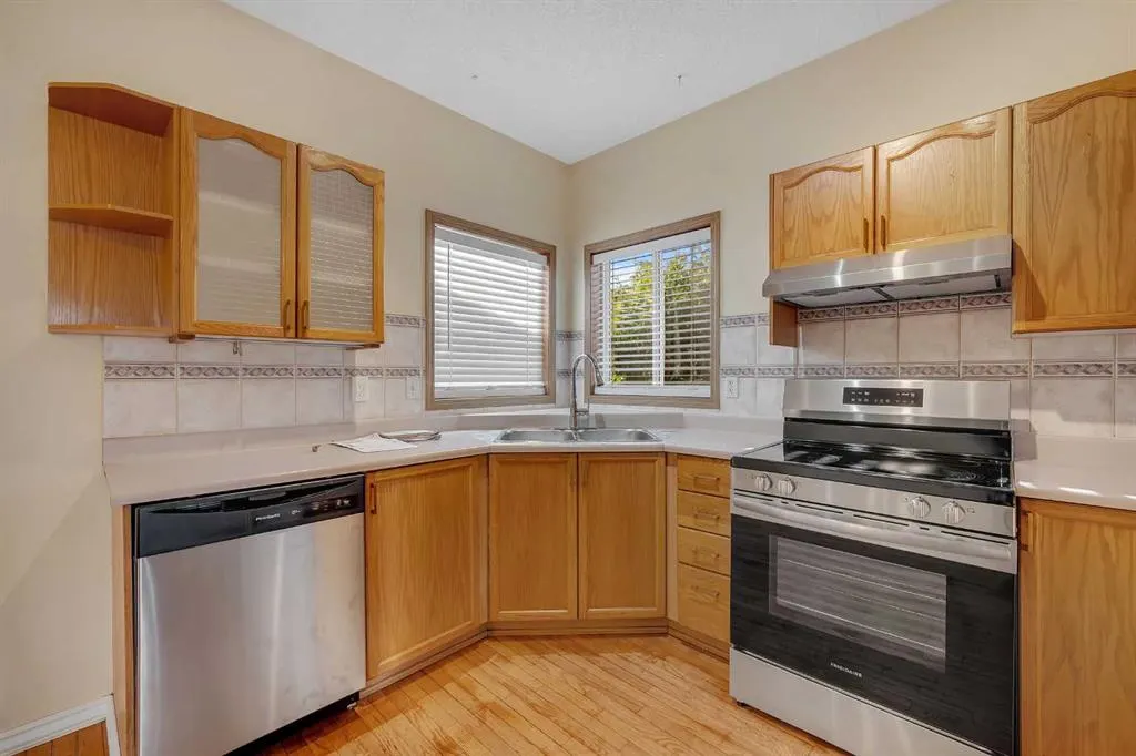 39 Anaheim Court NE