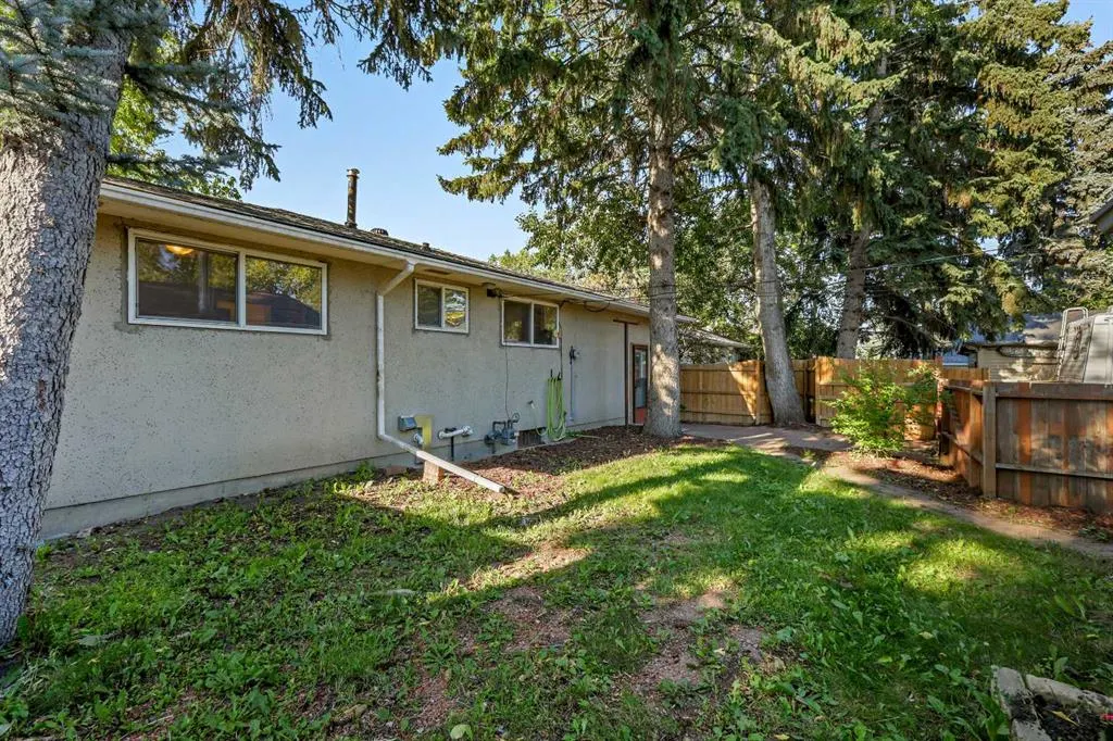 4524 Fordham Crescent SE