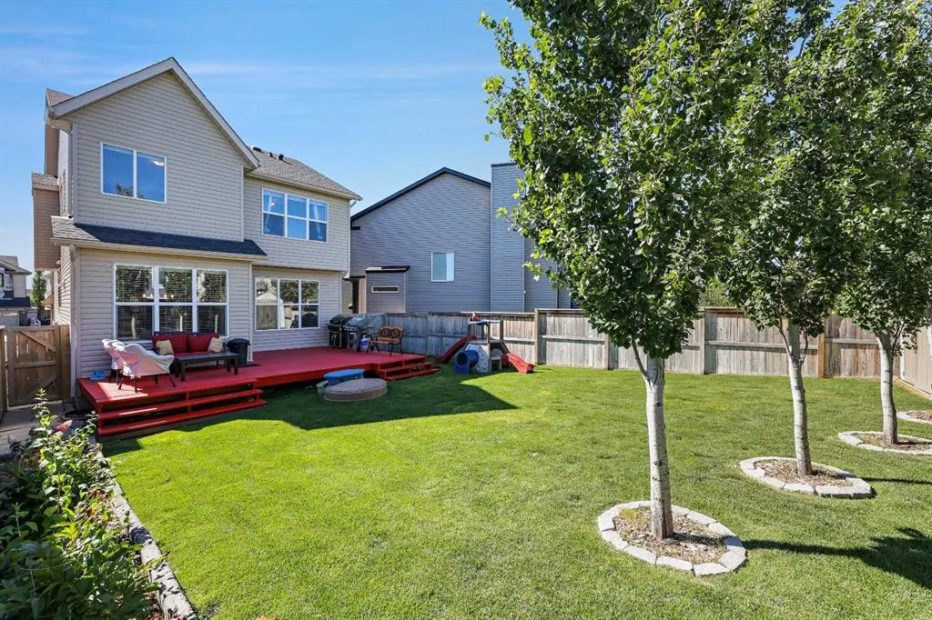 15 Sage Valley Court NW