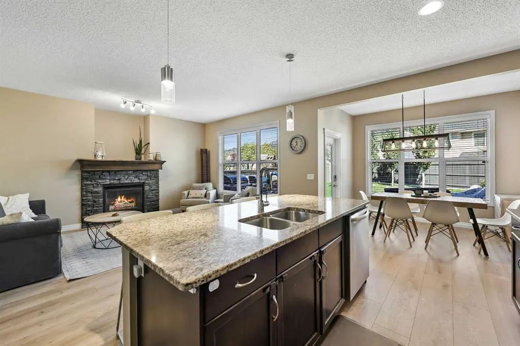 15 Sage Valley Court NW