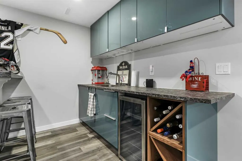 15 Sage Valley Court NW