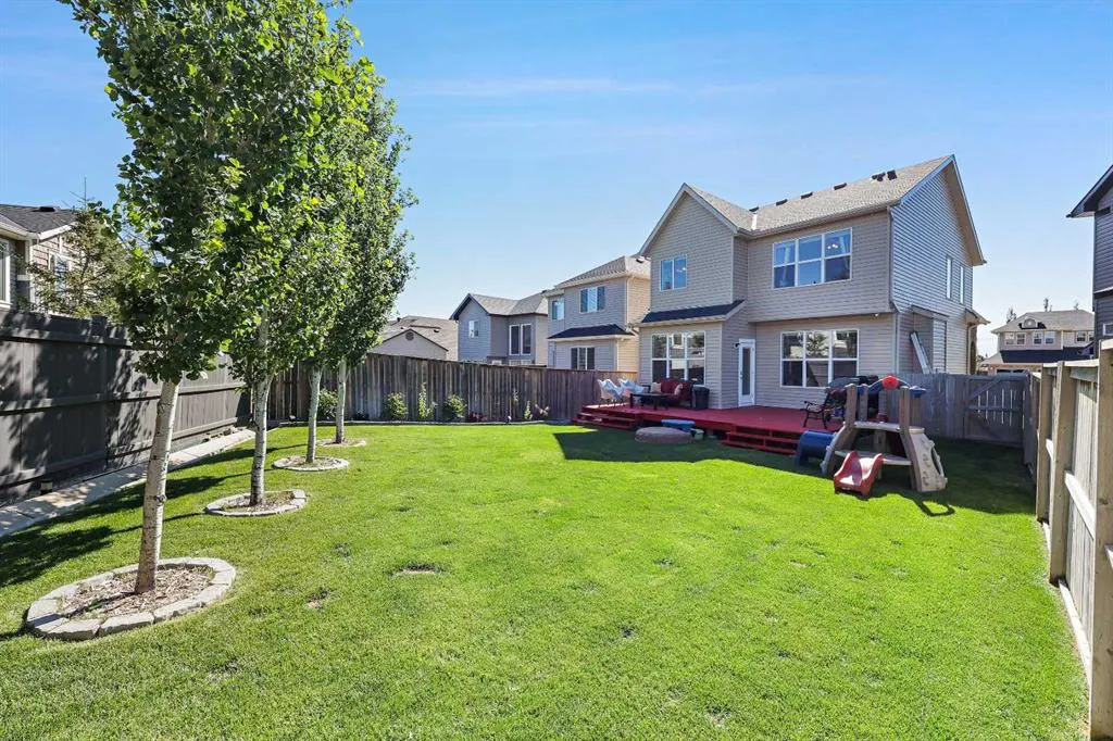15 Sage Valley Court NW