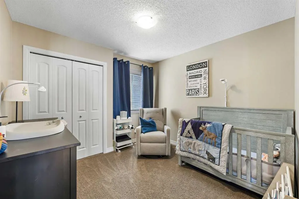 15 Sage Valley Court NW