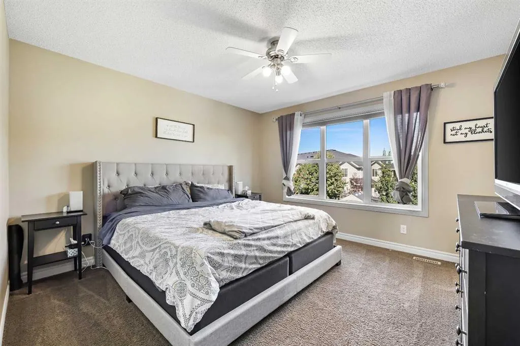15 Sage Valley Court NW