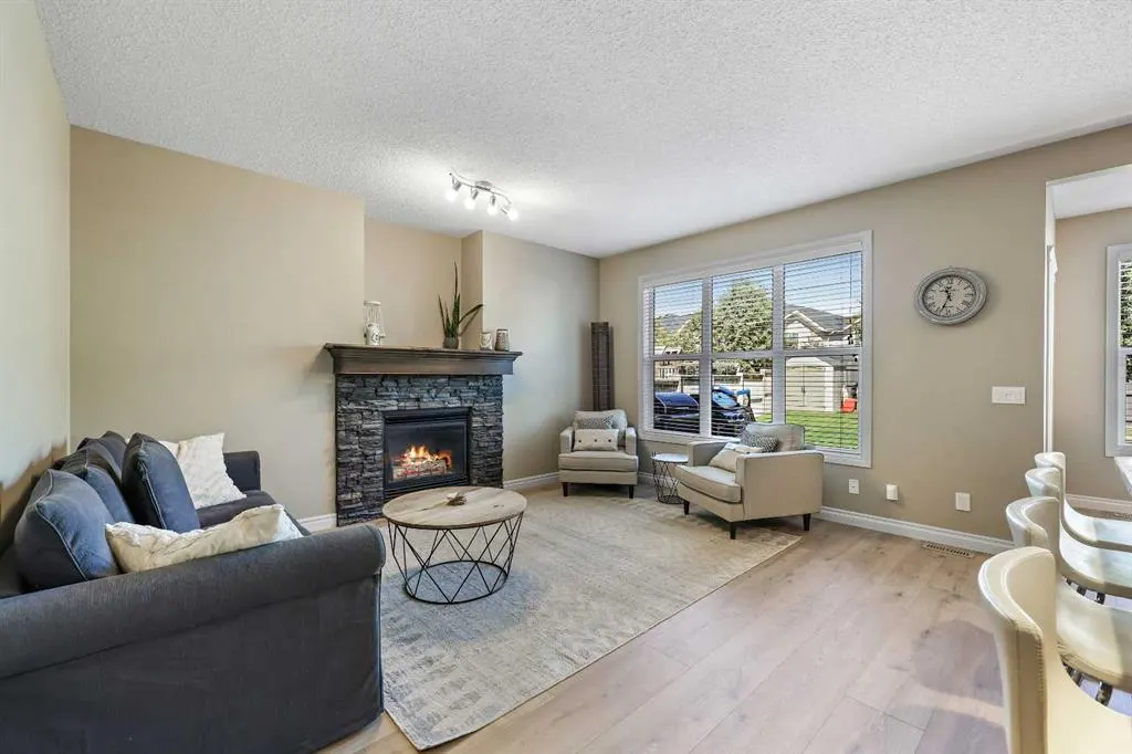 15 Sage Valley Court NW