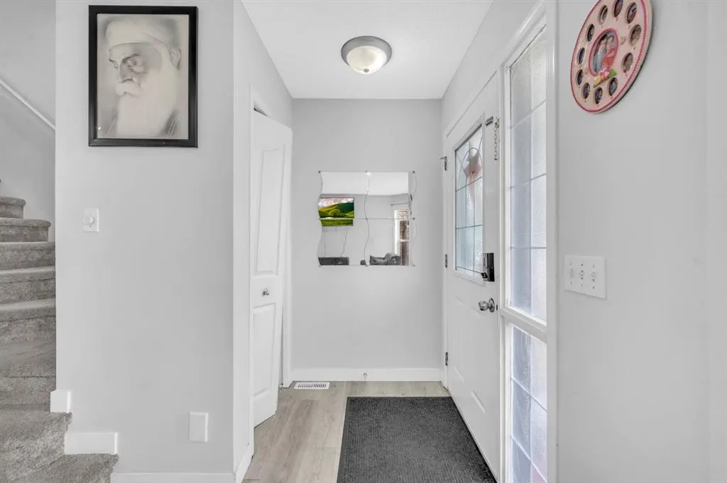 14 Tarington Place NE
