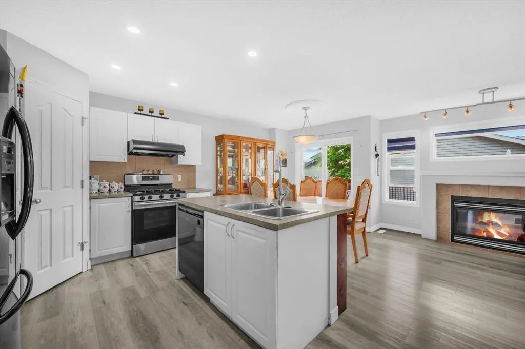14 Tarington Place NE