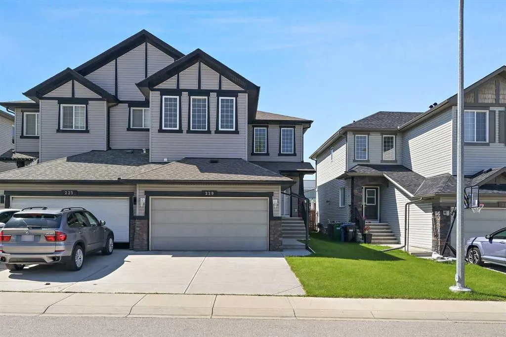 229 Bridlerange Place SW