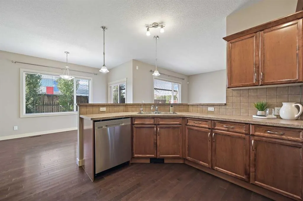 229 Bridlerange Place SW